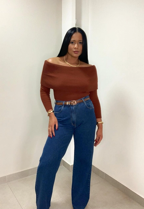 Blusa Tricot Ombro a Ombro Terra