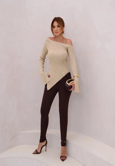 Blusa Tricot Assimétrica Ari Bege